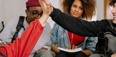 Rentrée au lycée : 6 clés pour aider son ado à réussir à Grenoble